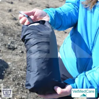 Animal Pad | stark isolierende Hundedecke Rot/Schwarz - auch für das Hundebett und Auto | VetMedCare® 18 Animal Pad | stark isolierende Hundedecke Rot/Schwarz - auch für das Hundebett und Auto | VetMedCare®